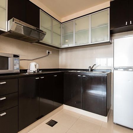 New Town Resort Suites At Pyramid Tower Subang Jaya Extérieur photo