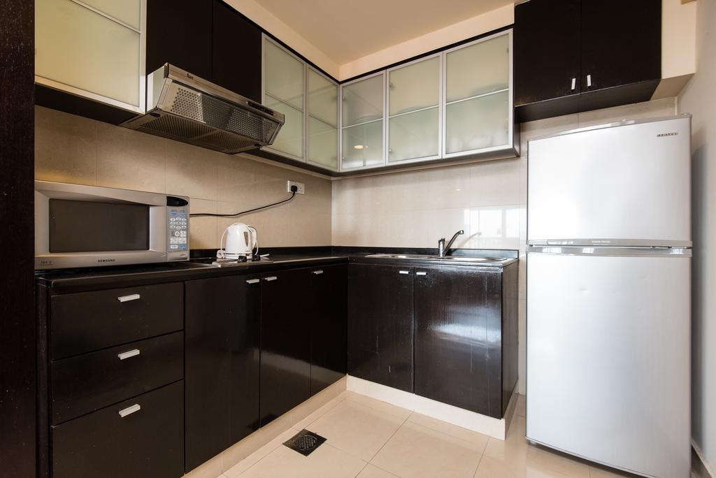 New Town Resort Suites At Pyramid Tower Subang Jaya Extérieur photo